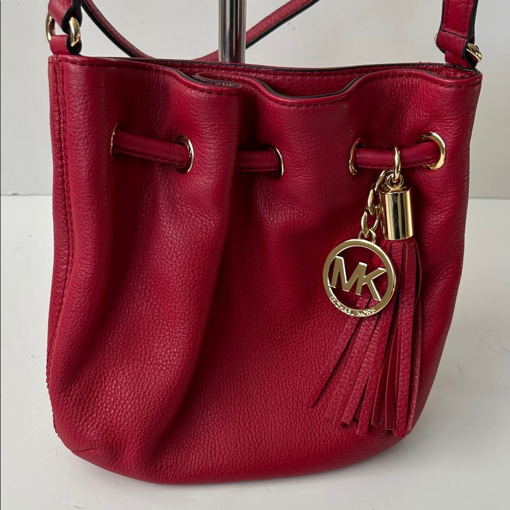 Michael Kors Cherry Red Pebbled Leather Drawstring Crossbody  Bag Boho Adorable!